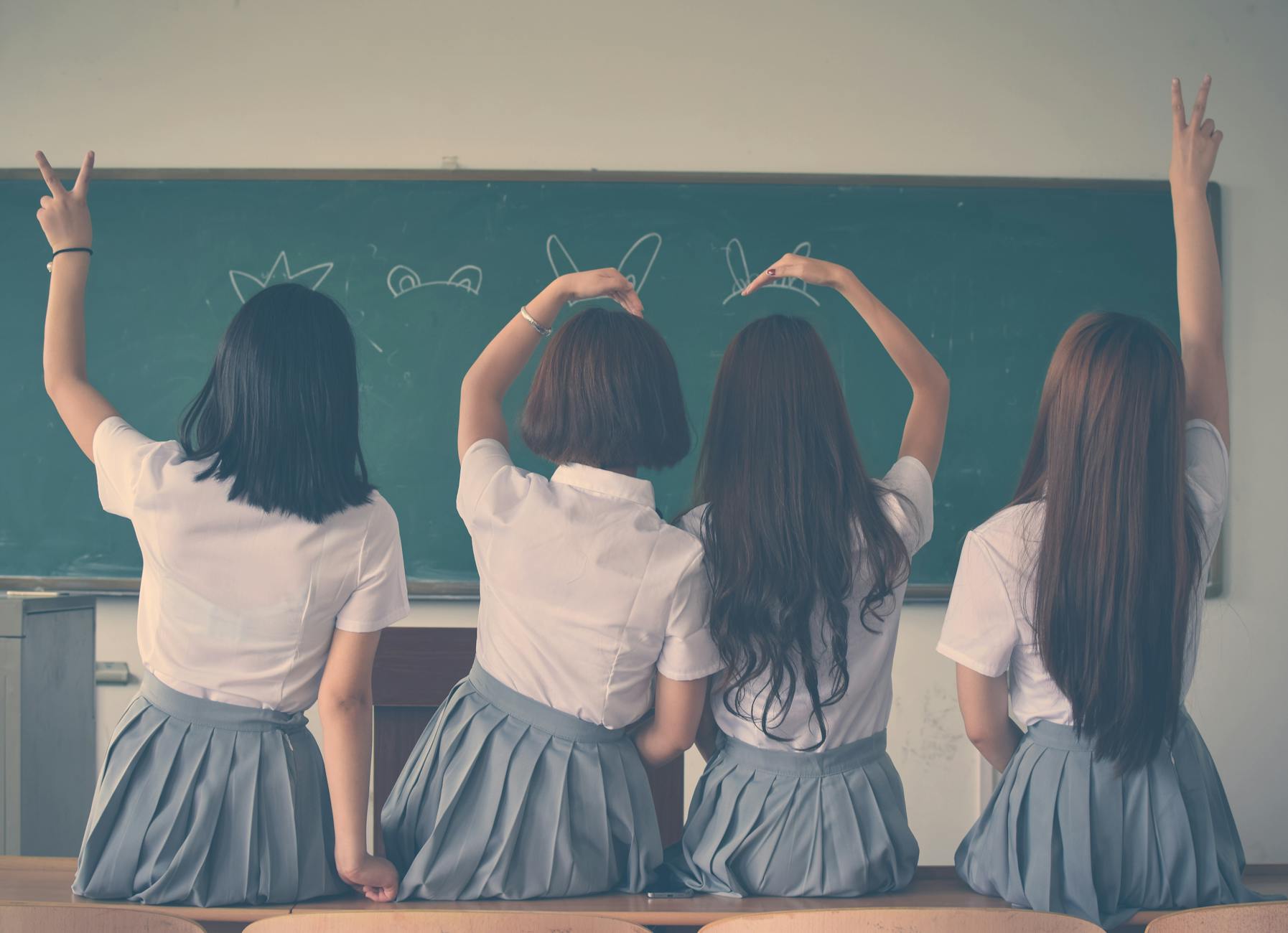 日本の教育システムを理解する:子供のための学校選びとサポート